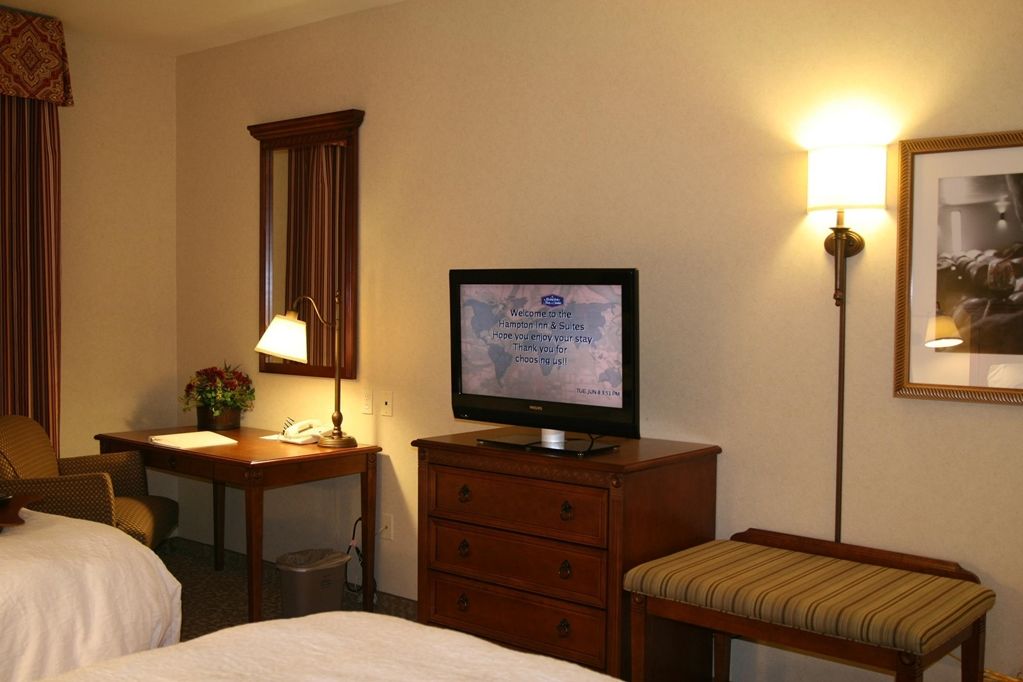 Hampton Inn & Suites Lodi Szoba fotó