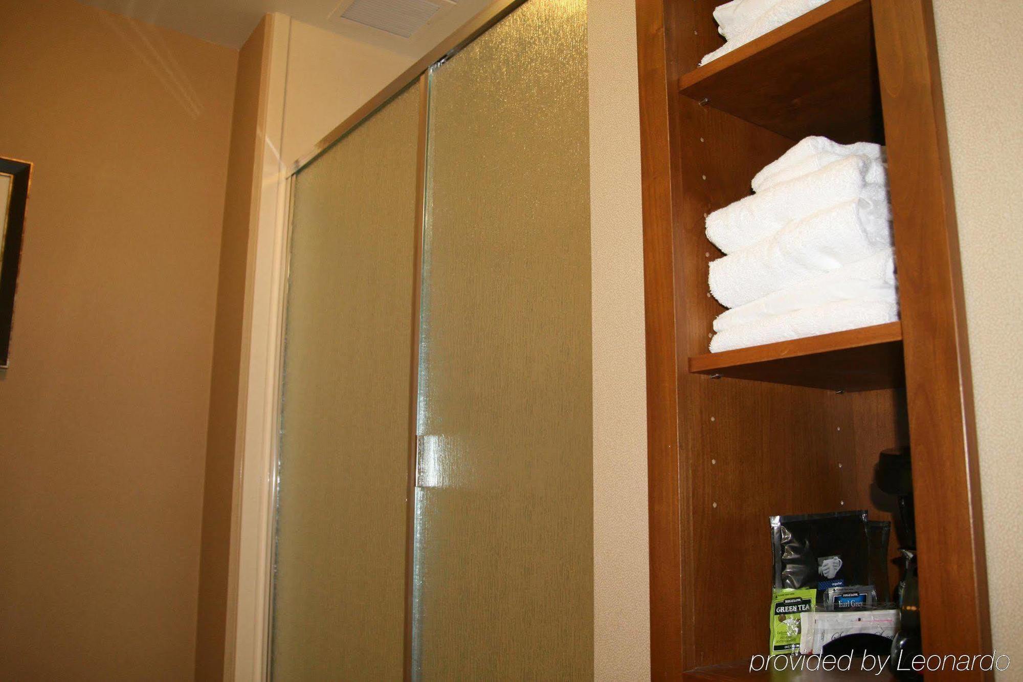 Hampton Inn & Suites Lodi Szoba fotó