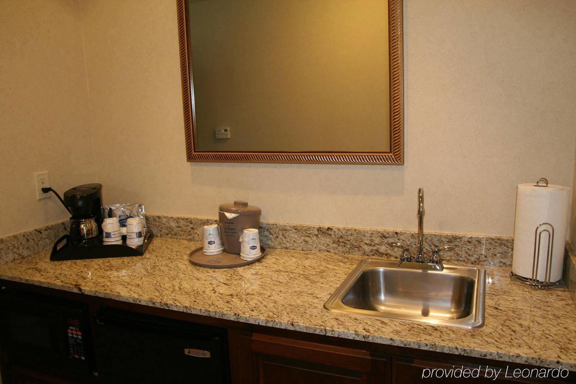 Hampton Inn & Suites Lodi Szoba fotó