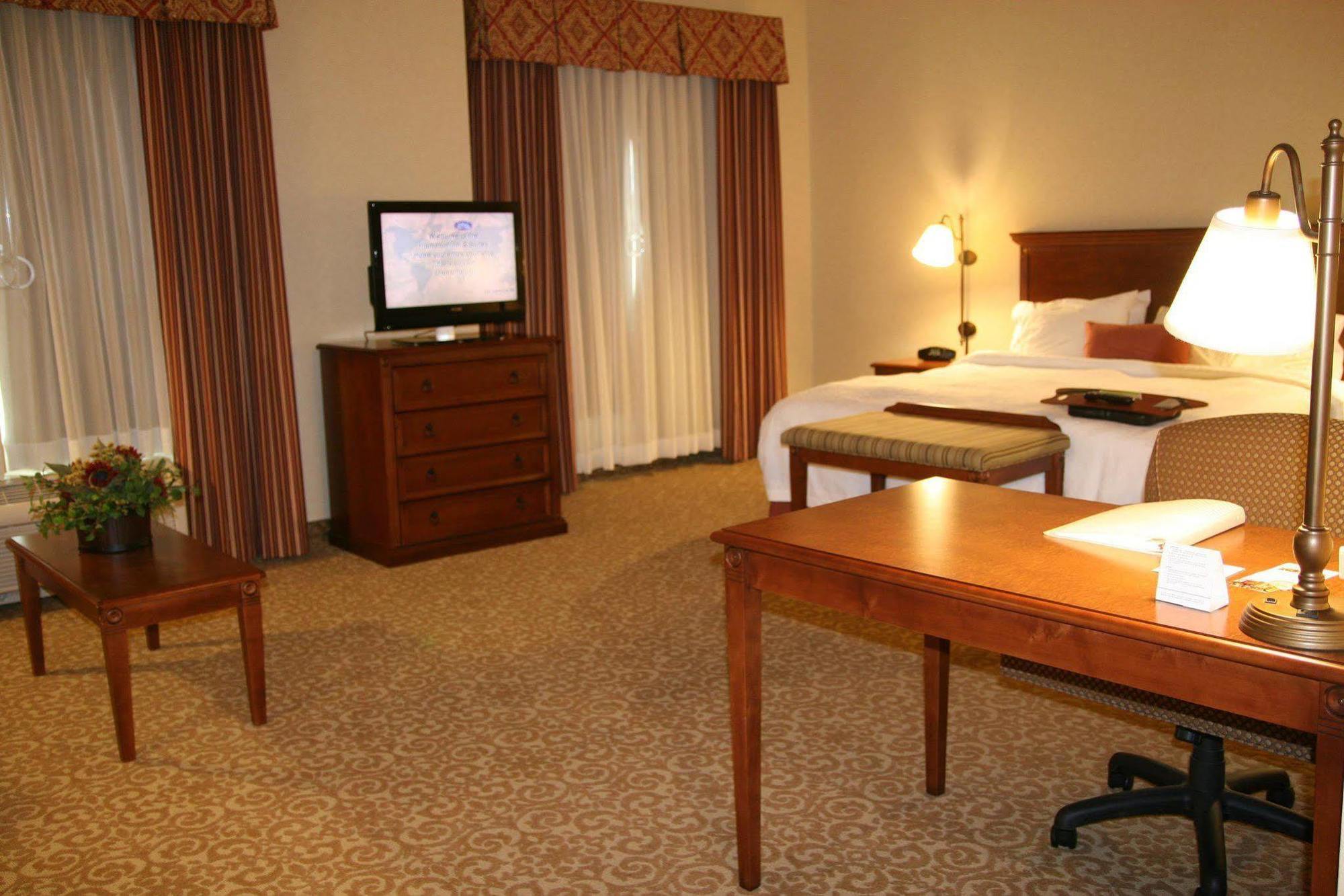 Hampton Inn & Suites Lodi Szoba fotó